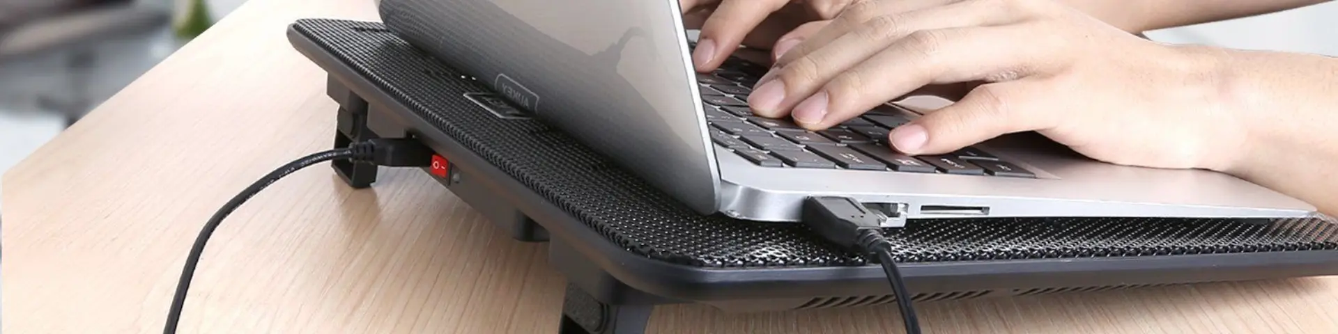 How to choose a laptop pad